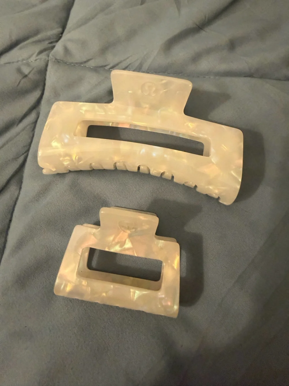 Lululemon Clips